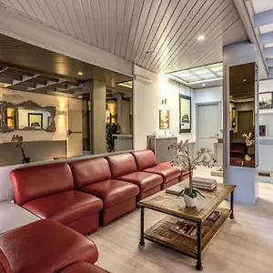 Magnolia 3*, Roma İtalya