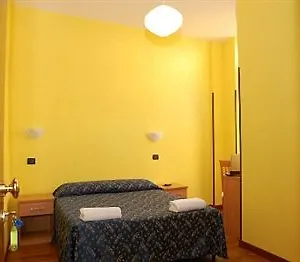 Sun Moon 3*, Roma İtalya